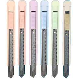 美工刀 P-221(顏色隨機出貨)