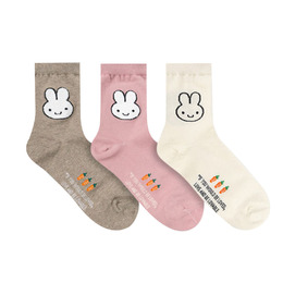韓國中筒襪-萌兔胡蘿蔔字母